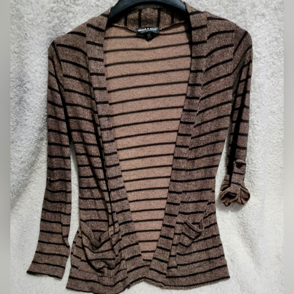 About A Girl XS Cardigan 3/4 sleeve lightweight, front pockets. Excellent condit